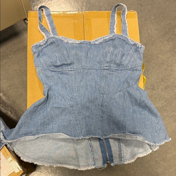 INTERMIX Tops - INTERMIX Blue Denim Top with Frayed Details Size P